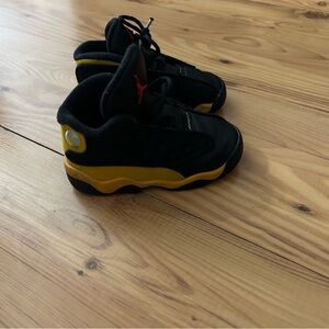Jordan Kids Black and Yellow Sneakers